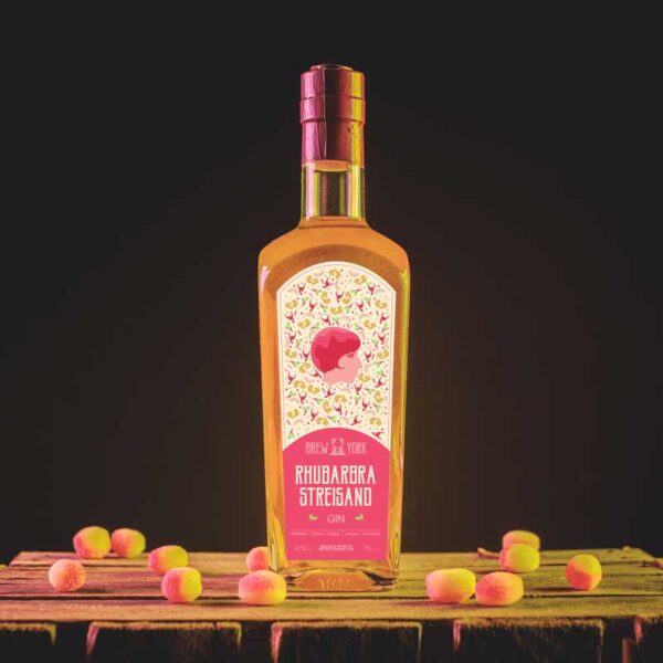 Rhubarbra Streisand Gin 70cl