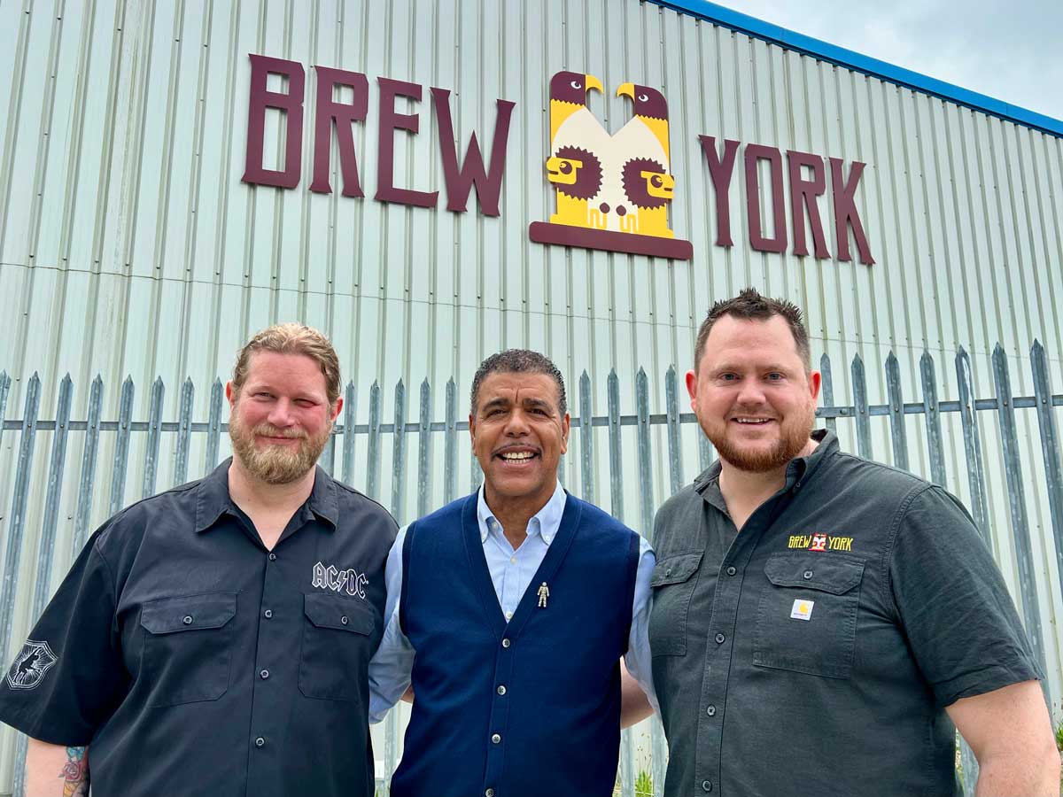 Brew York teams up with Chris Kamara to launch an UnBeerLievable